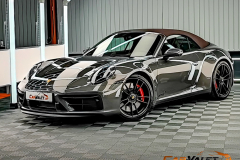 Porsche 992 911