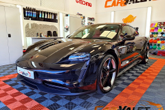Porsche Taycan 4S