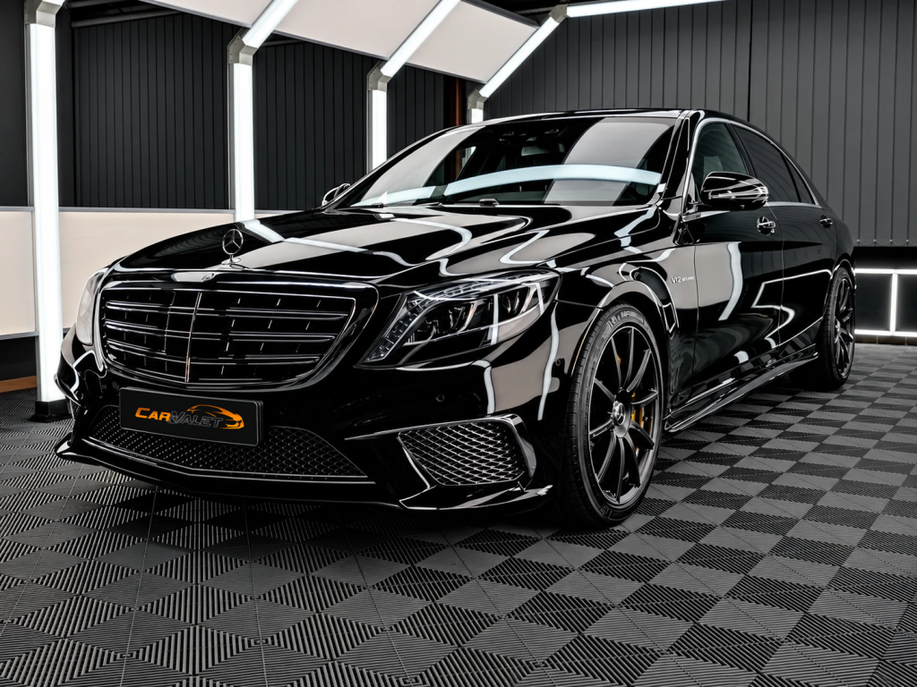 Mercedes-AMG S 65: Frontperspektive in der Werkstatt von Car and Valet in Neumarkt.